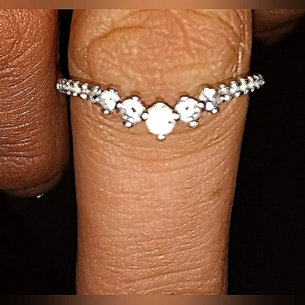 silver ring - Picture 2 of 4